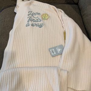 Disney women’s pajamas/ xxl/ cream